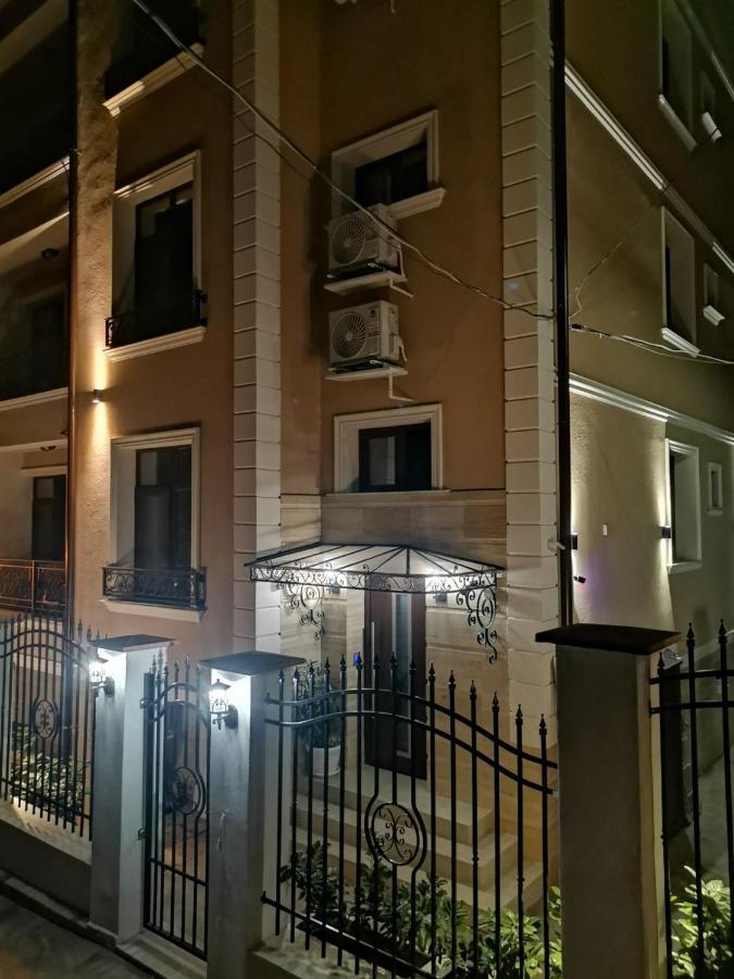 Family Boutique Residence-Free Parking ヴェリコ・タルノヴォ エクステリア 写真