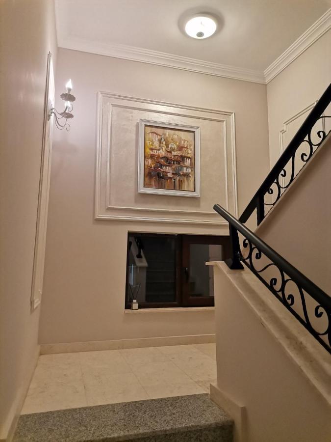 Family Boutique Residence-Free Parking ヴェリコ・タルノヴォ エクステリア 写真