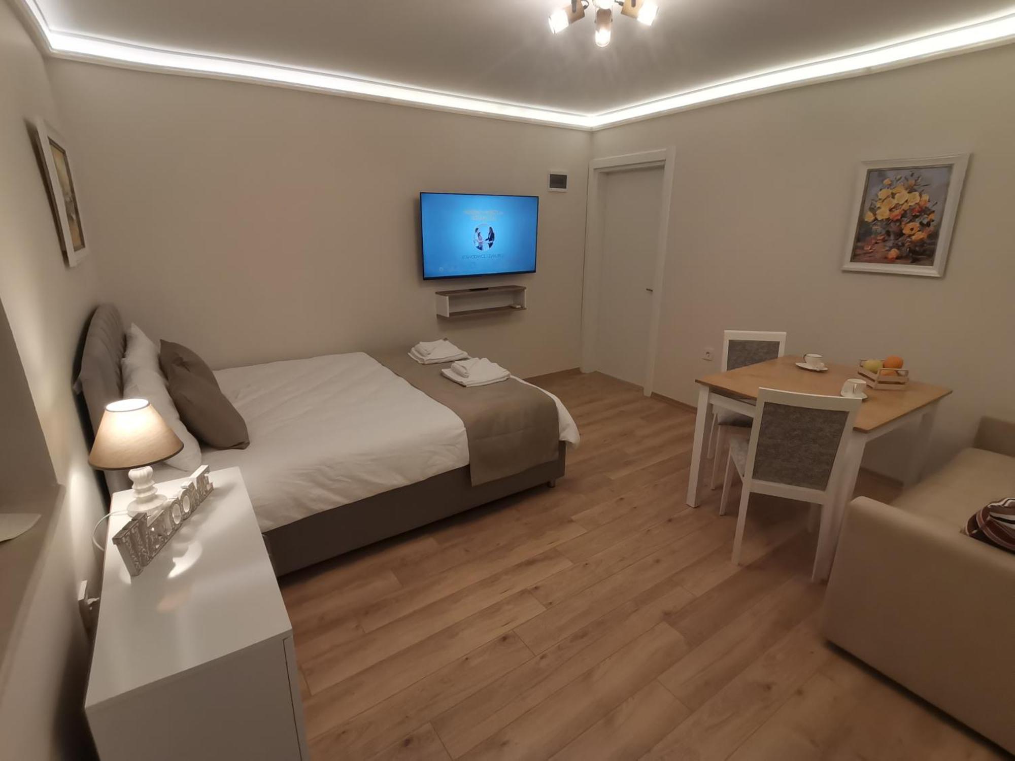 Family Boutique Residence-Free Parking ヴェリコ・タルノヴォ エクステリア 写真