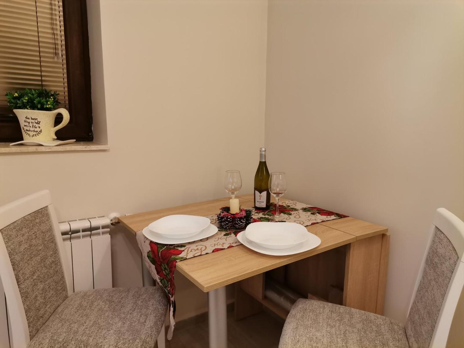 Family Boutique Residence-Free Parking ヴェリコ・タルノヴォ エクステリア 写真